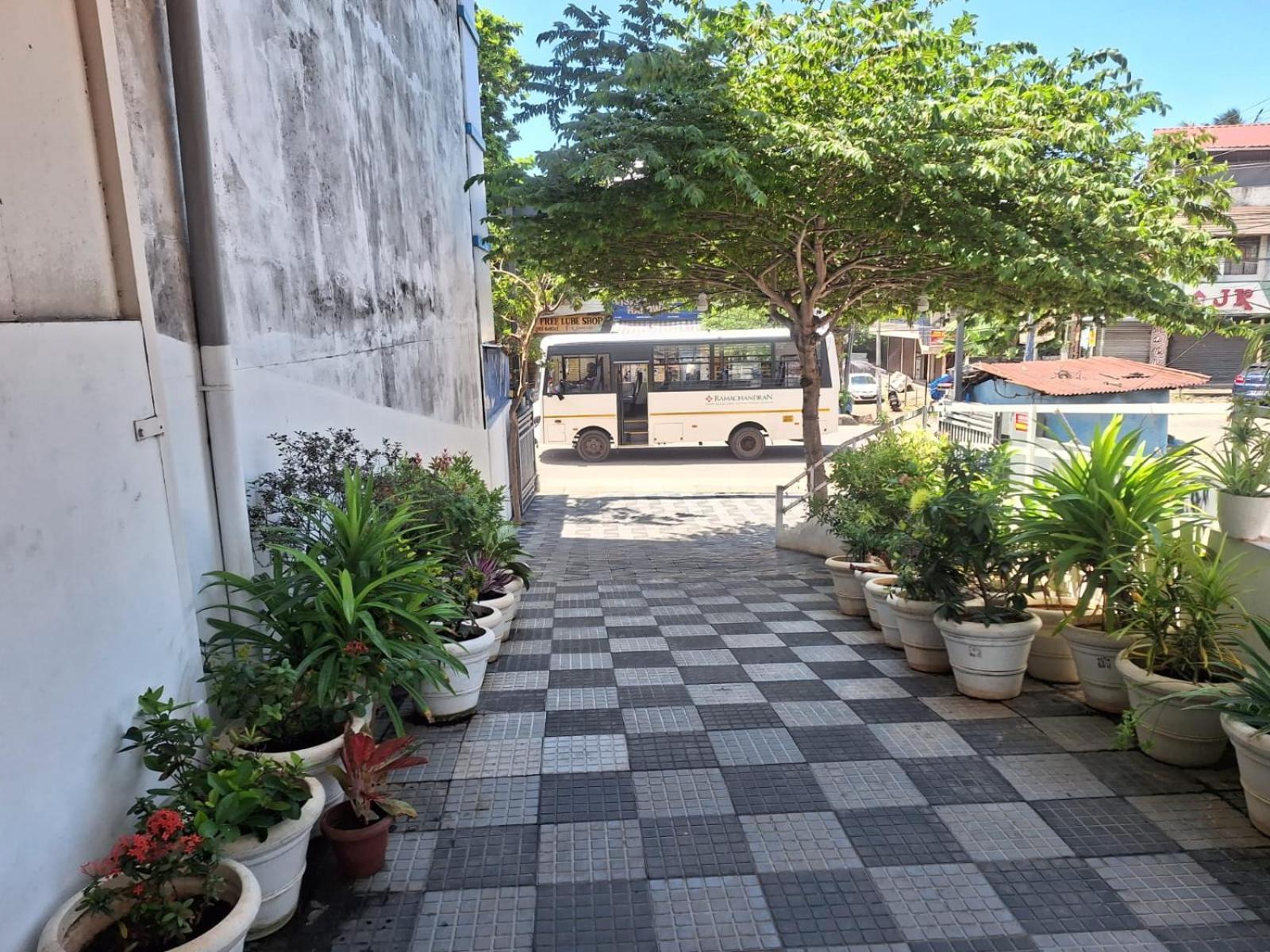 Hotel B R Regency Thiruvananthapuram Eksteriør billede