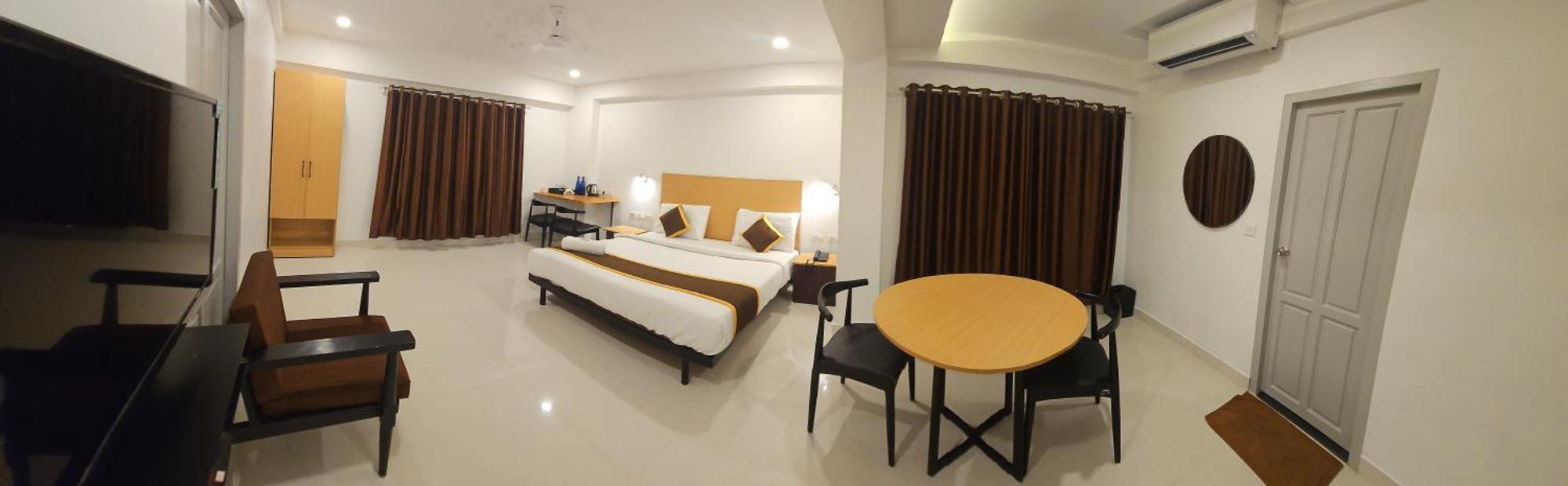 Hotel B R Regency Thiruvananthapuram Eksteriør billede